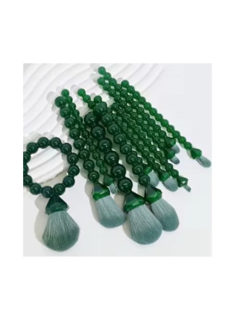 BN super cute Green Beaded acrylic beauty brushes